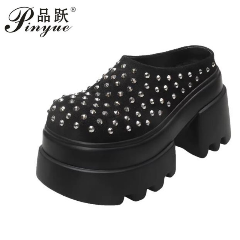 Street Fashion Roma - 10CM New Rivet Platform Women Slippers