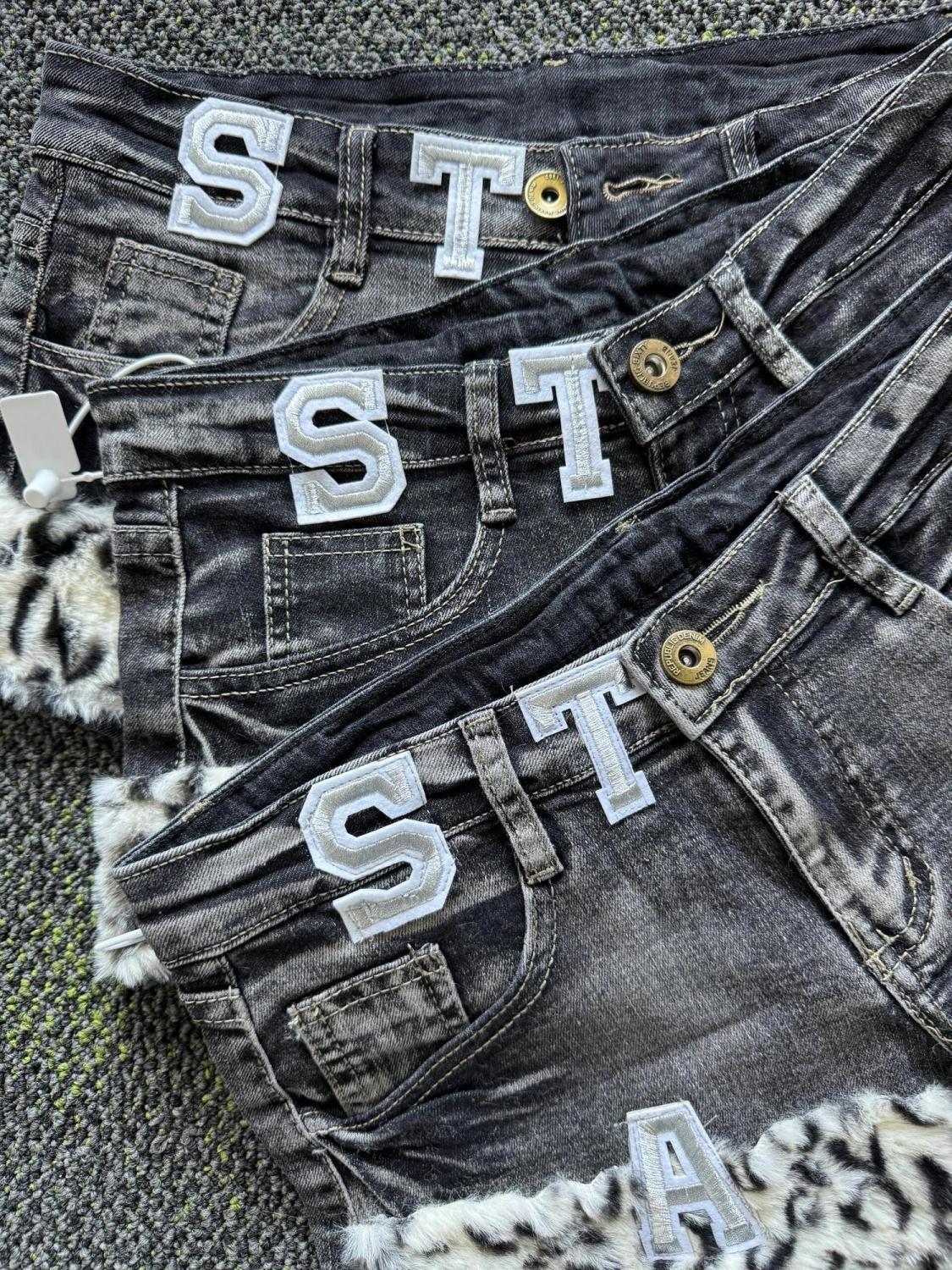 Y2k Embroidered Patch Denim Sh - Street Fashion Jeans recensie en prijs