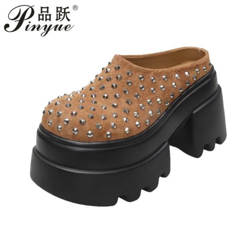 10CM New Rivet Platform Women  - Street Fashion Roma recensie en prijs