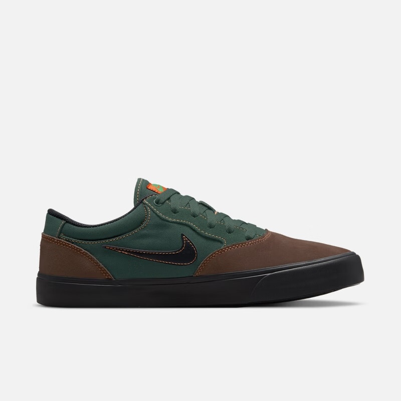 Nike Sb Series Swoosh Suede We - Street Fashion Nike recensie en prijs
