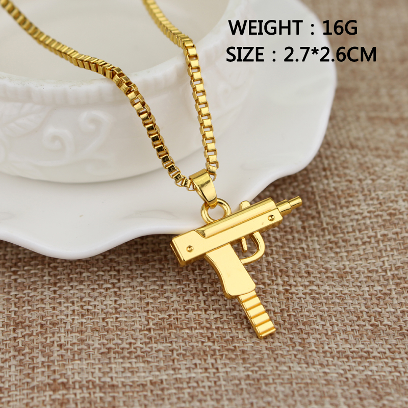 Trendy Uzi Gun Shaped Pendant  - Street Fashion Baggy recensie en prijs
