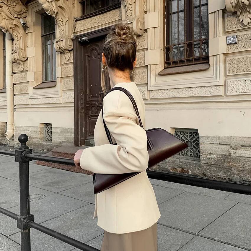 Lady Solid Waist Cinching Blaz - Street Fashion Taiwan recensie en prijs